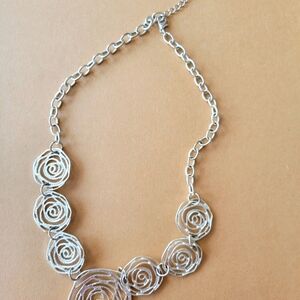 Silver Swirl Necklace